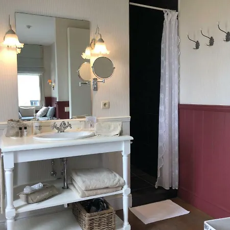 Het Zilte - Luxe Ontbijt - Gratis Parking - Westende 4*